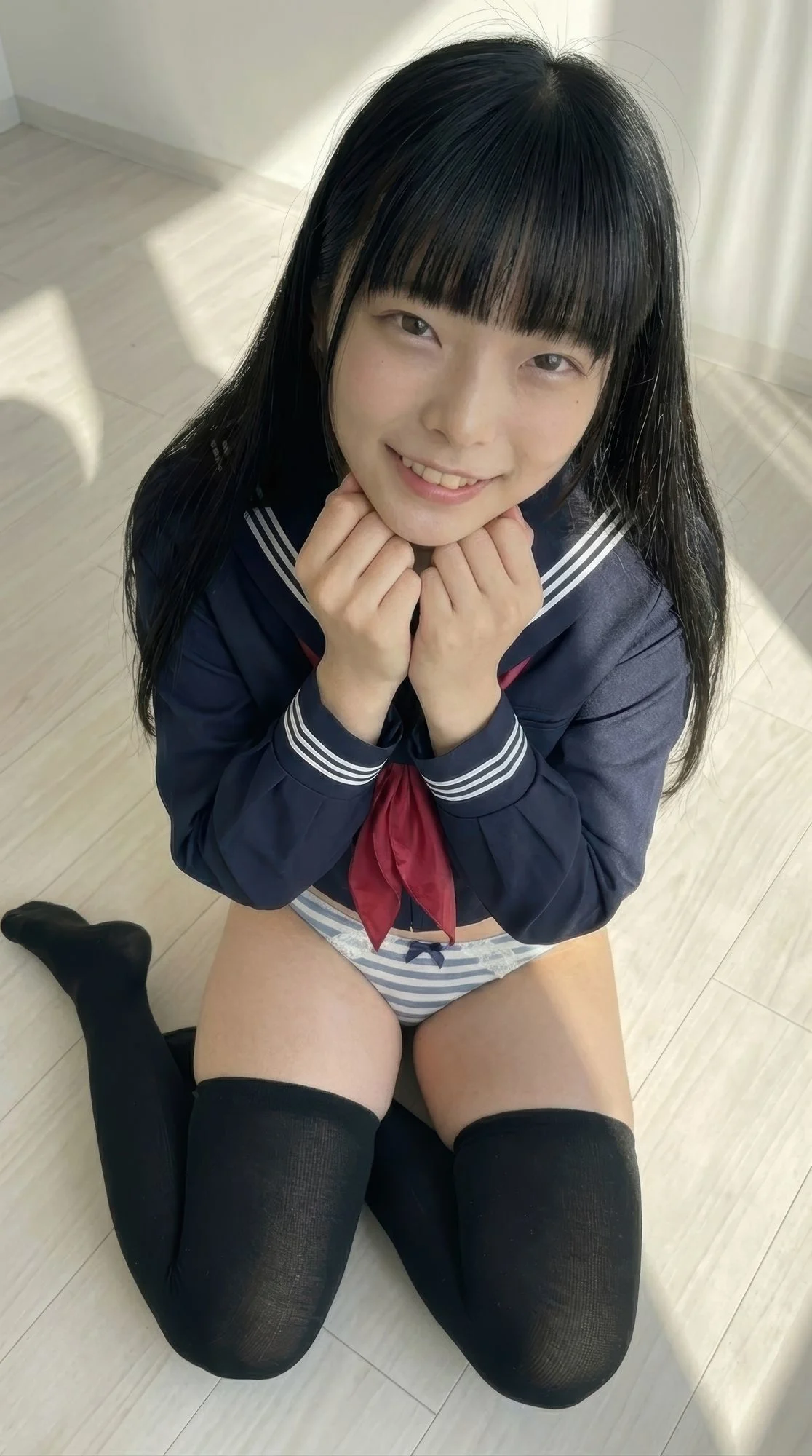 清楚系美少女にブルマとニーハイを履かせたらむちむち下半身が凄すぎた 画像7
